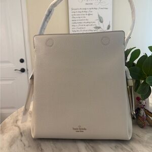 NWT kate spade Dumpling Large Cream Pebbled Leather Shoulder Bag
